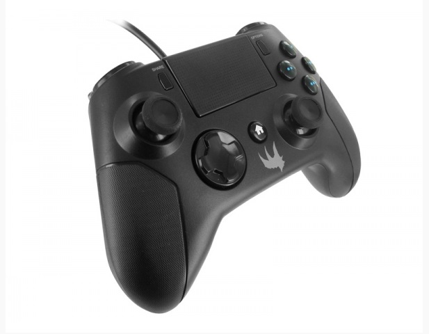 Illustration de l'article sur Nouvelle manette PS4 Gator Claw  petit prix